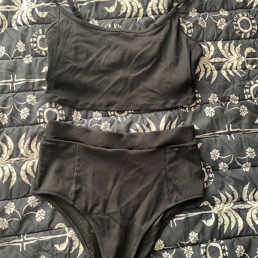 Aerie Black Ribbed Bikini Set M